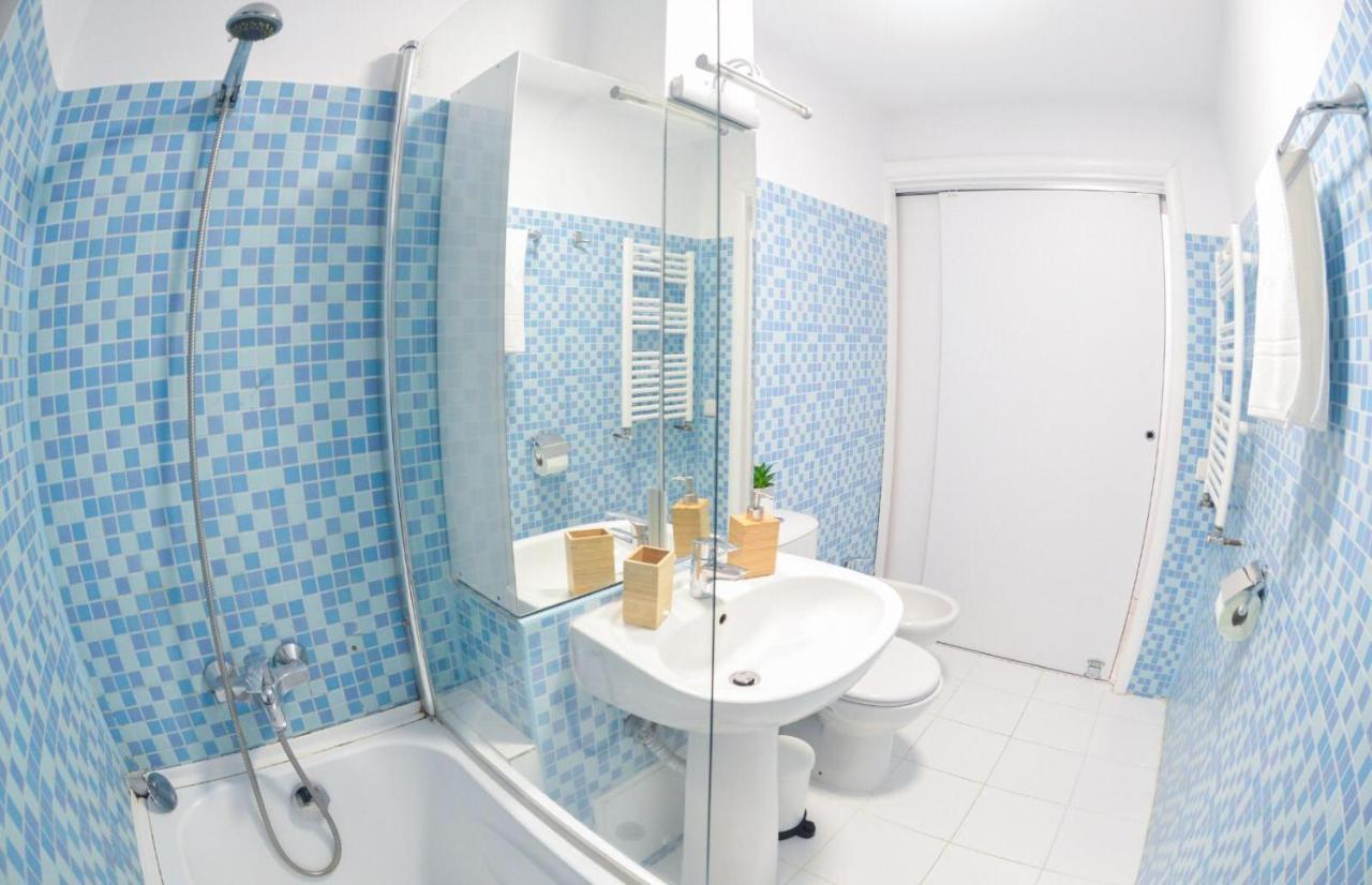 Spacious And Modern Apartment Close To Old City Bucareste Exterior foto