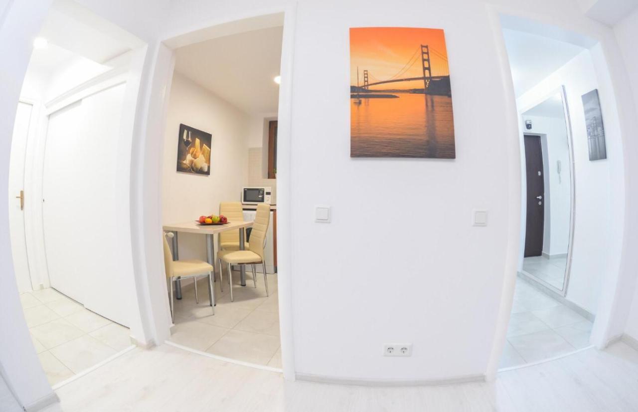 Spacious And Modern Apartment Close To Old City Bucareste Exterior foto
